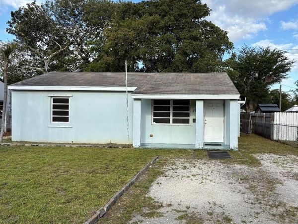 1521 NW 1st Avenue, Fort Lauderdale, FL 33311