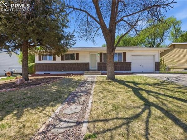 2240 Sumter Drive, Colorado Springs, CO 80910