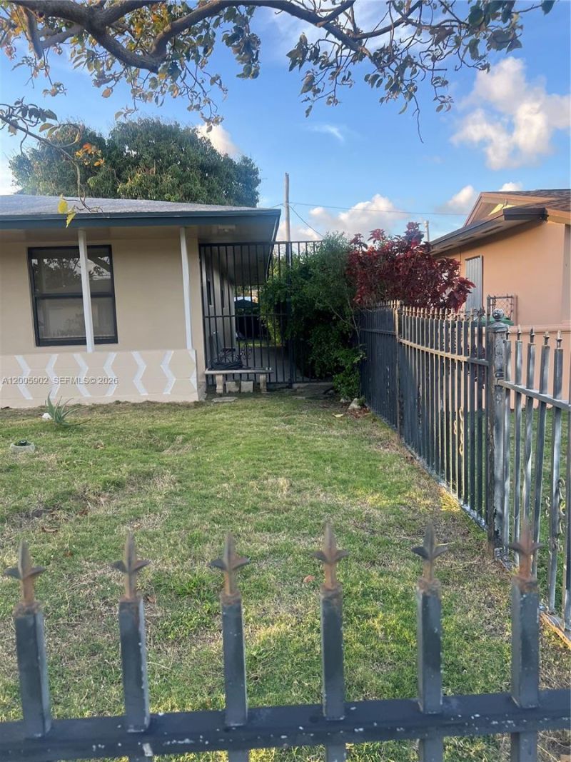 9945 SW 164th Ter , Unit 1, Miami, FL 33157 Photo