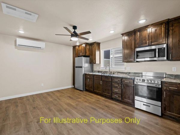 7871 Houston Loop, White City, OR 97503