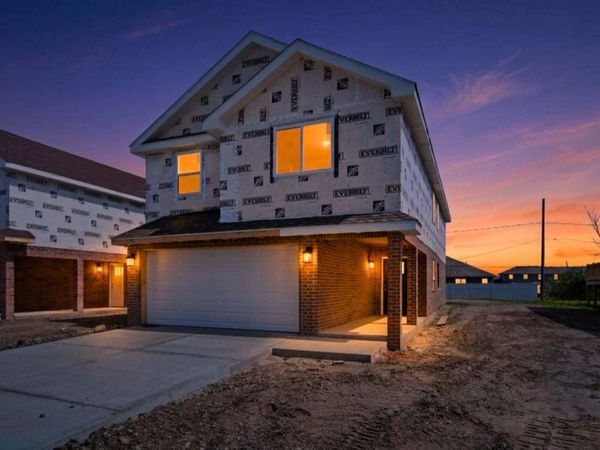 15241 7th Avenue , Harvey, IL 60426