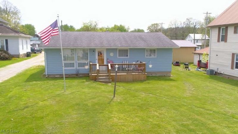 179 E Grover Street , Killbuck, OH 44637
