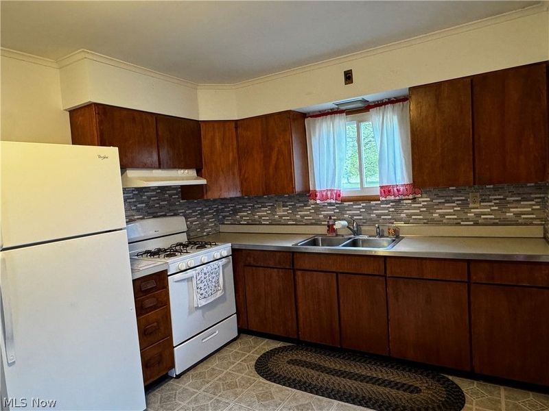 179 E Grover Street, Killbuck, OH 44637 Photo 15