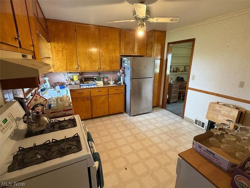 400 Orchard Lane, Medina, OH 44256 Photo 5