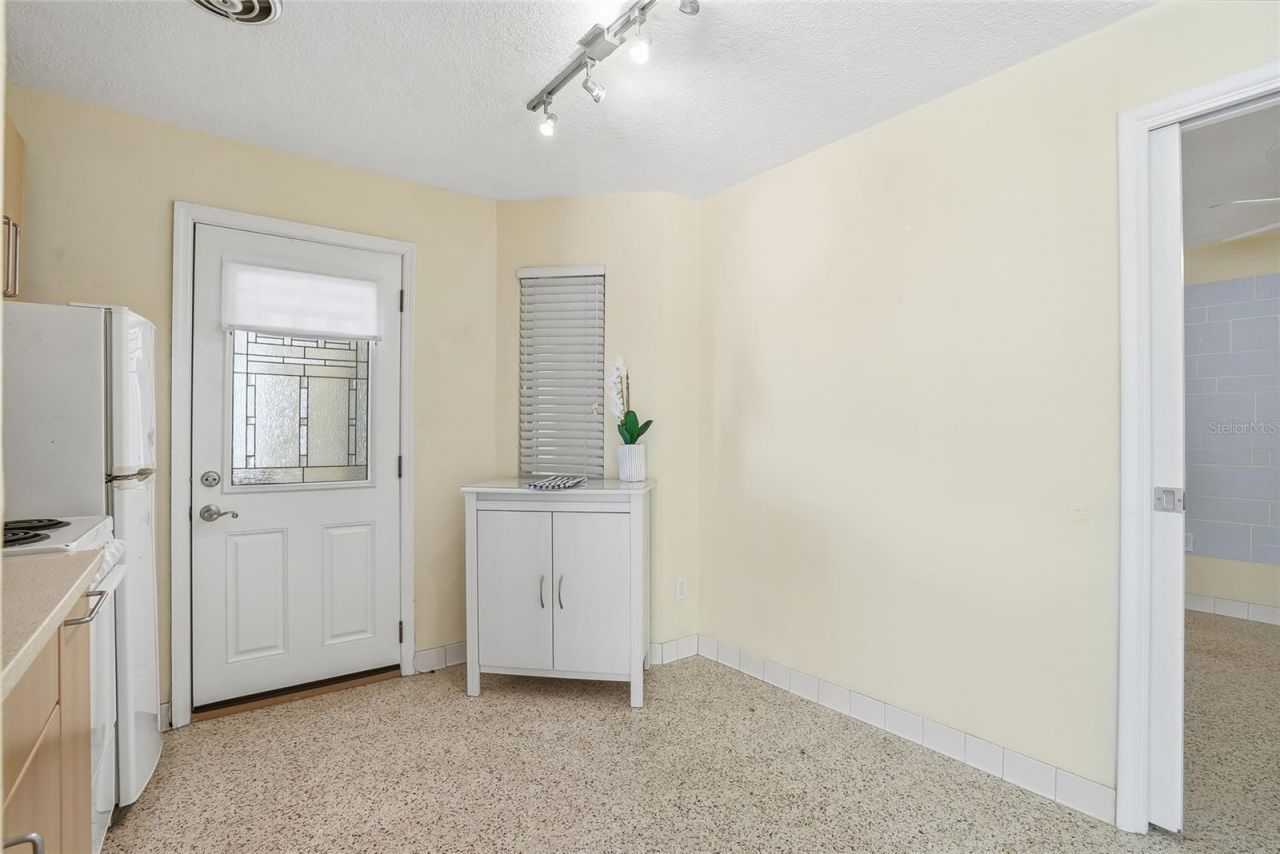 145 10th Avenue N, Unit 1, Saint Petersburg, FL 33701 Photo