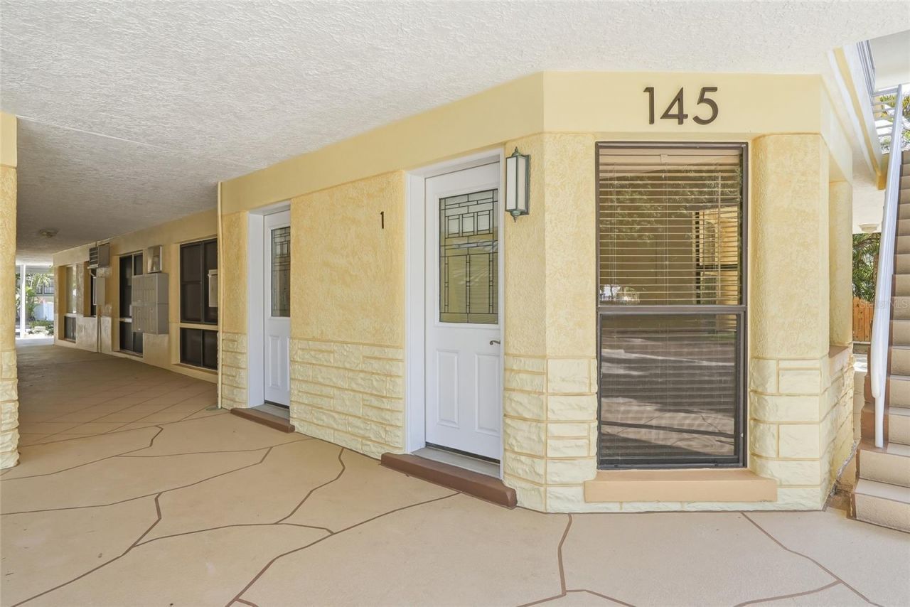 145 10th Avenue N, Unit 1, Saint Petersburg, FL 33701 Photo