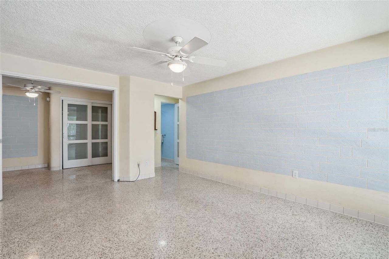 145 10th Avenue N, Unit 1, Saint Petersburg, FL 33701 Photo