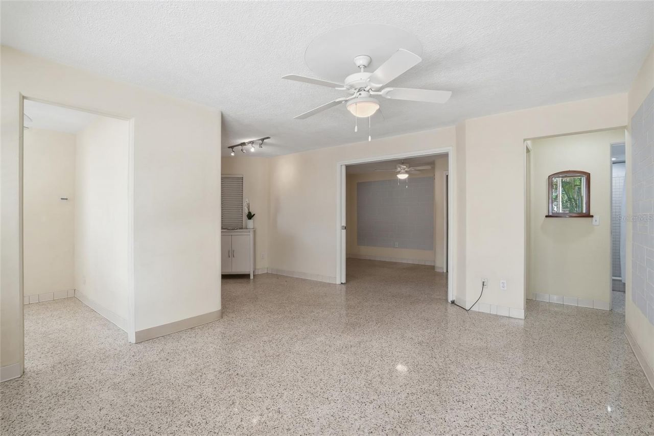 145 10th Avenue N, Unit 1, Saint Petersburg, FL 33701 Photo