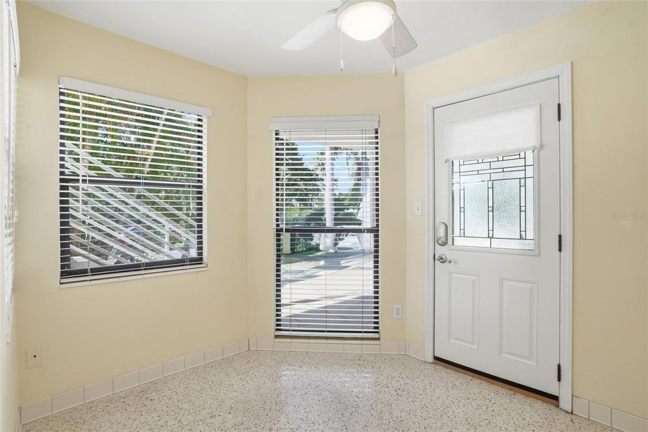 145 10th Avenue N, Unit 1, Saint Petersburg, FL 33701 Photo