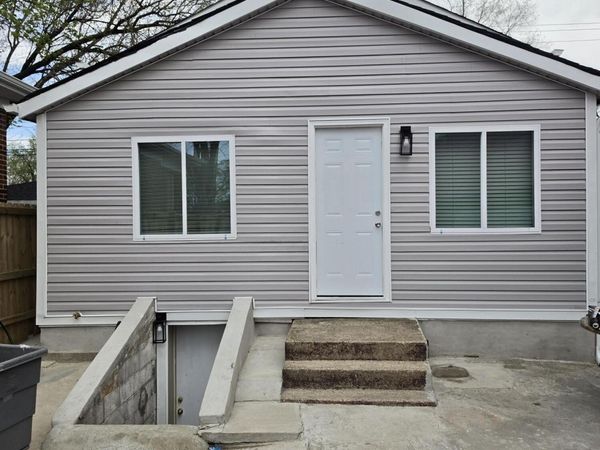 4149 Broadway, Gary, IN 46409