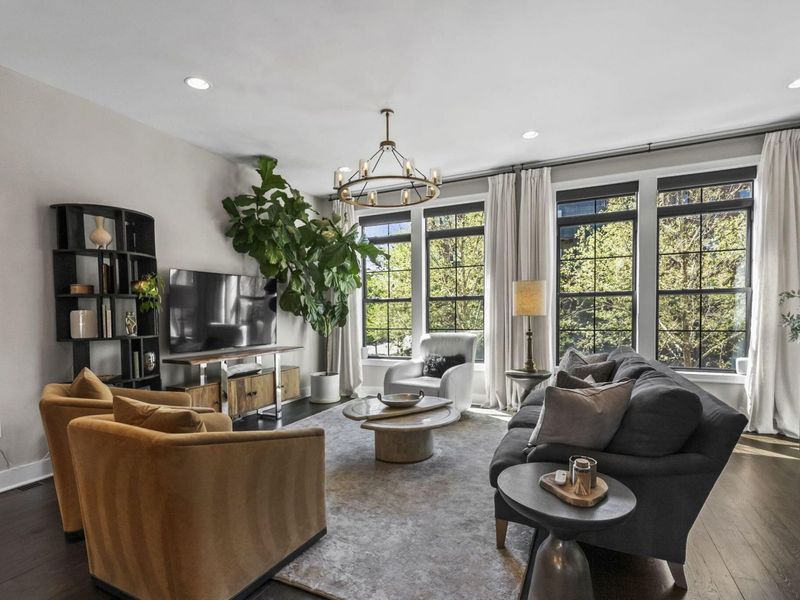 884 Burr Avenue, Unit 20, Grandview, OH 43212 Photo 21