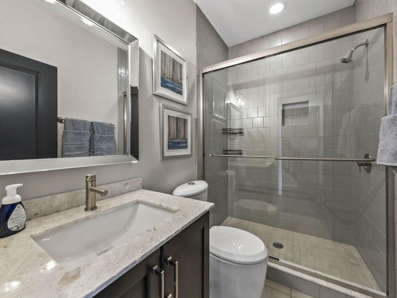 884 Burr Avenue, Unit 20, Grandview, OH 43212 Photo 32