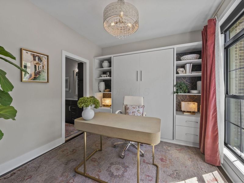 884 Burr Avenue, Unit 20, Grandview, OH 43212 Photo 5