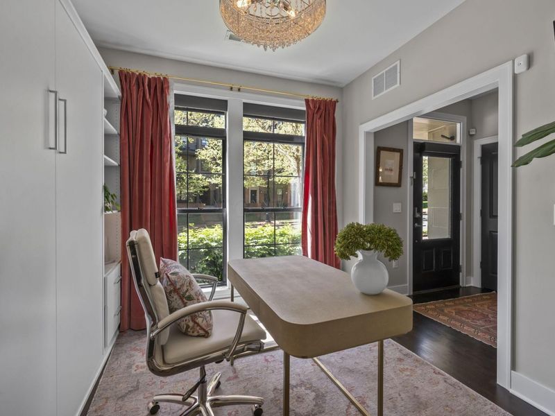 884 Burr Avenue, Unit 20, Grandview, OH 43212 Photo 6