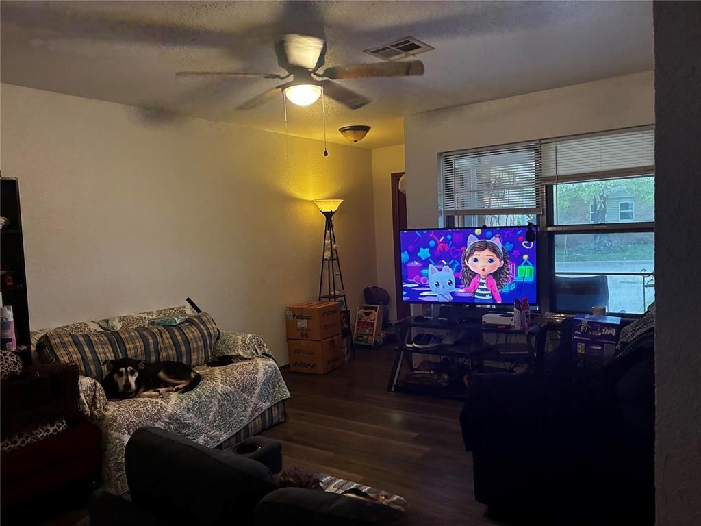 102 Oakside Drive, Moore, OK 73160 Main Photo