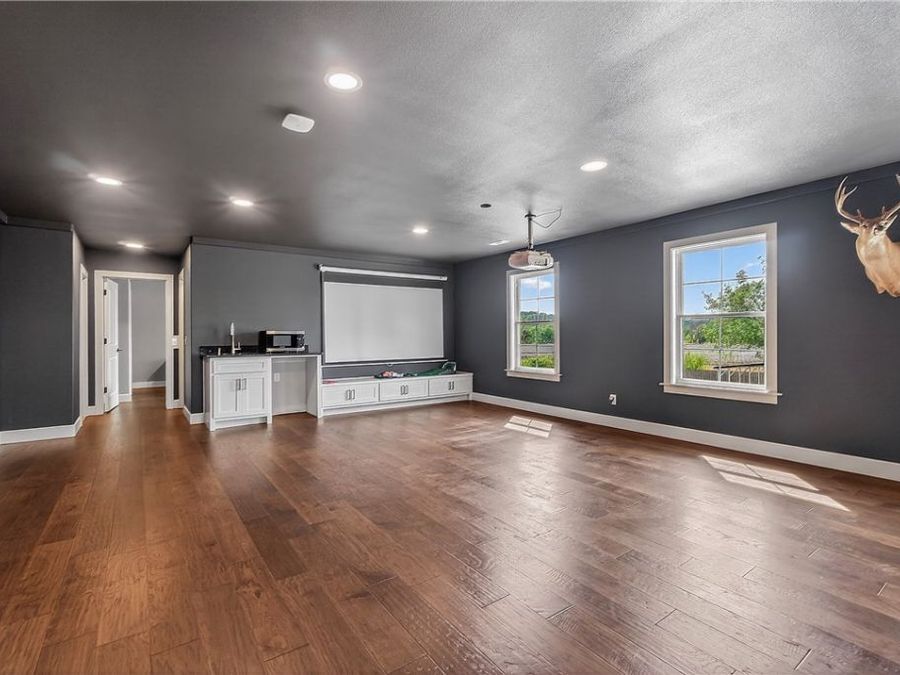 Property Image 60