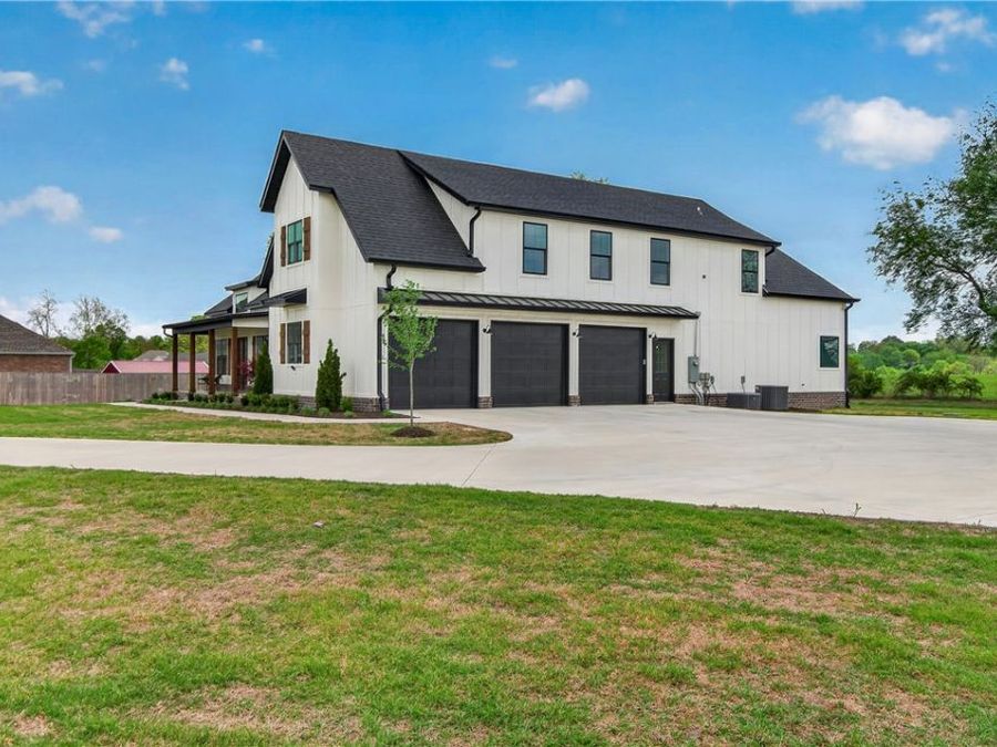 Property Image 61