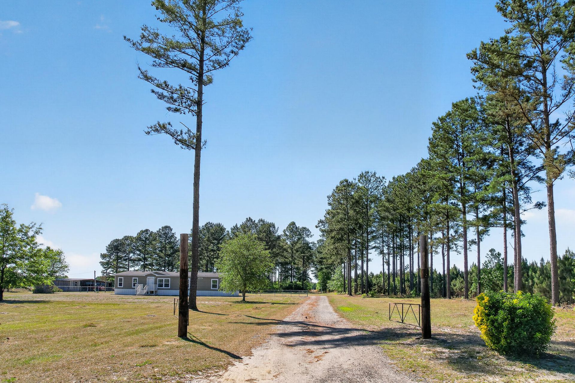 502 Partridge Road Photo 1