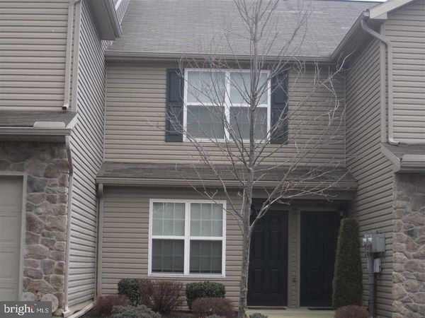 258 THRUSH DRIVE , HUMMELSTOWN, PA 17036