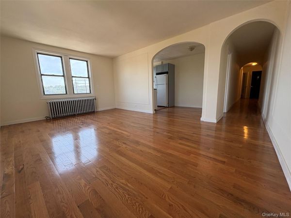 30 Locust Hill Avenue, Yonkers, NY 10701