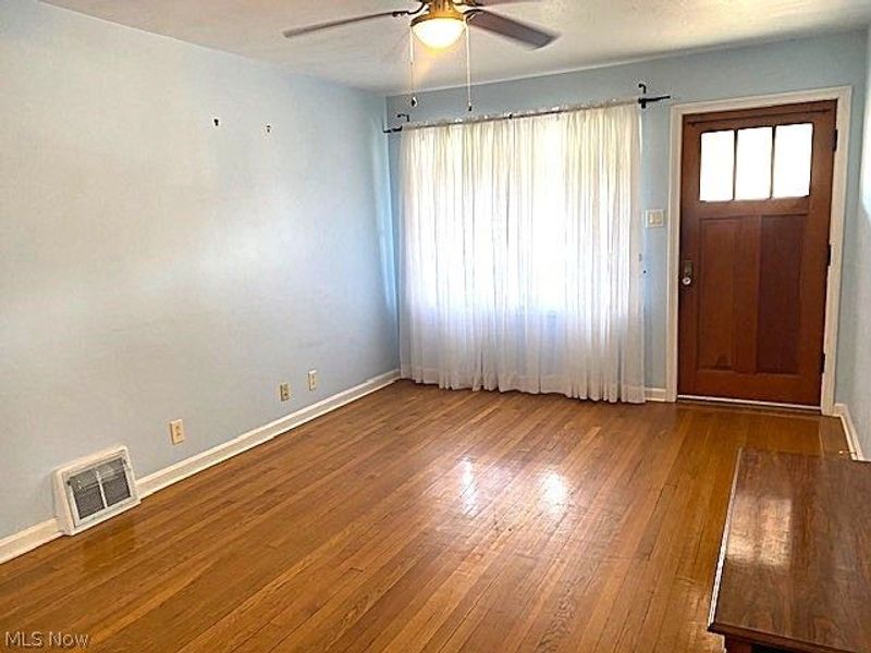 3939-3941 Highland Avenue, Shadyside, OH 43947 Photo 4