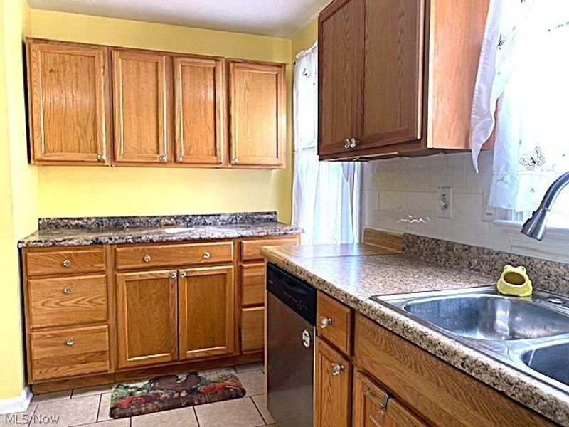 3939-3941 Highland Avenue, Shadyside, OH 43947 Photo 6