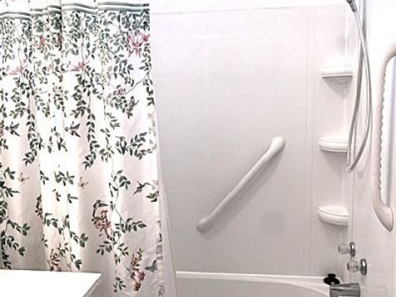 3939-3941 Highland Avenue, Shadyside, OH 43947 Photo 8