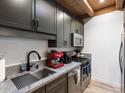 861 Southwood Boulevard, Unit 32, Incline Village, NV 89451 Photo