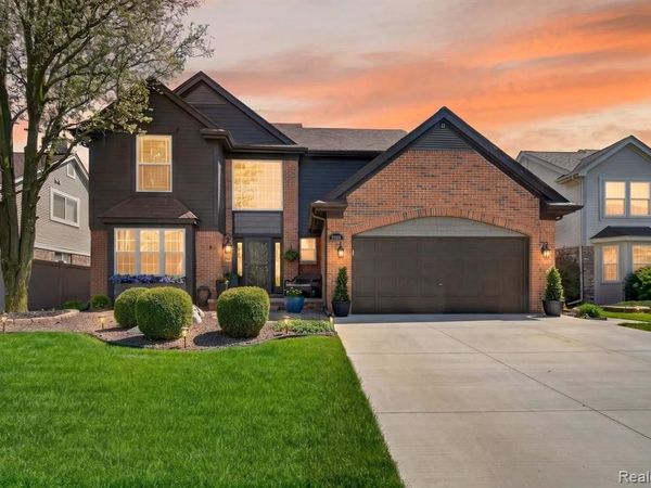 16853 Aspen Way, Southgate, MI 48195