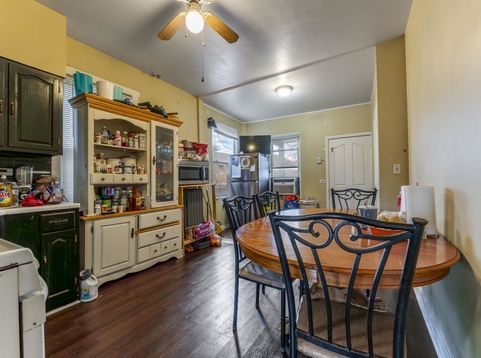 Main Photo