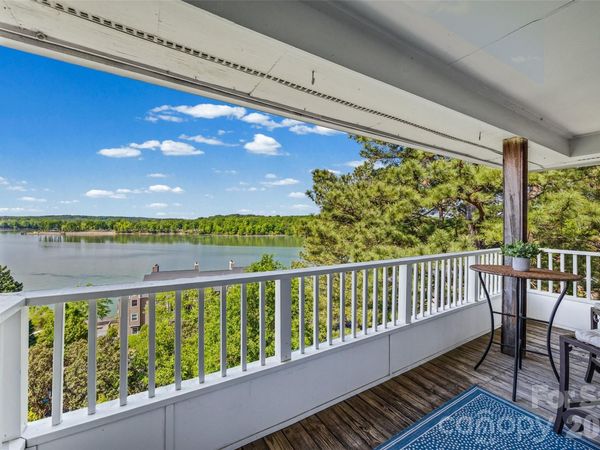 9709 Emerald Point Drive, Unit 12, Charlotte, NC 28278