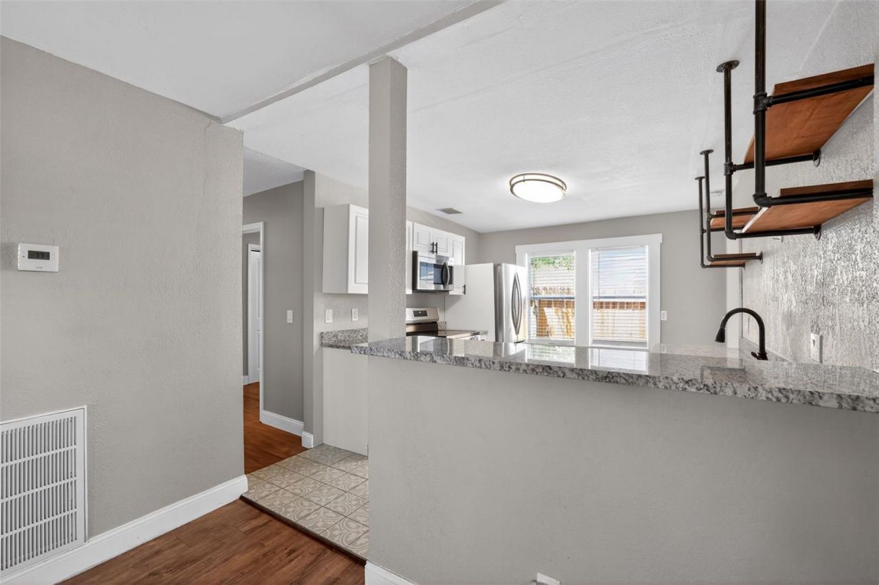 3250 Prescott Street N, Saint Petersburg, FL 33713 Photo