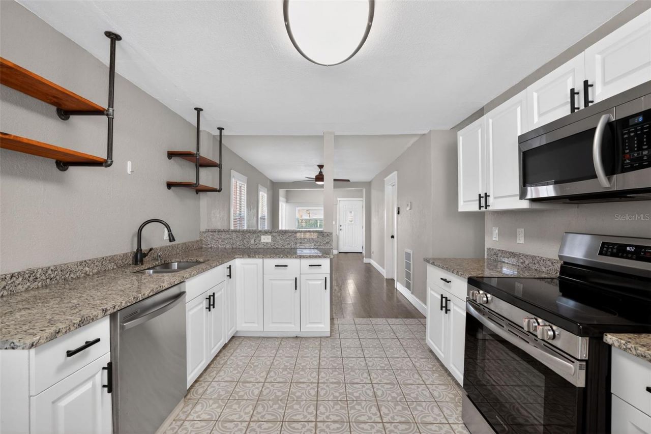 3250 Prescott Street N, Saint Petersburg, FL 33713 Photo