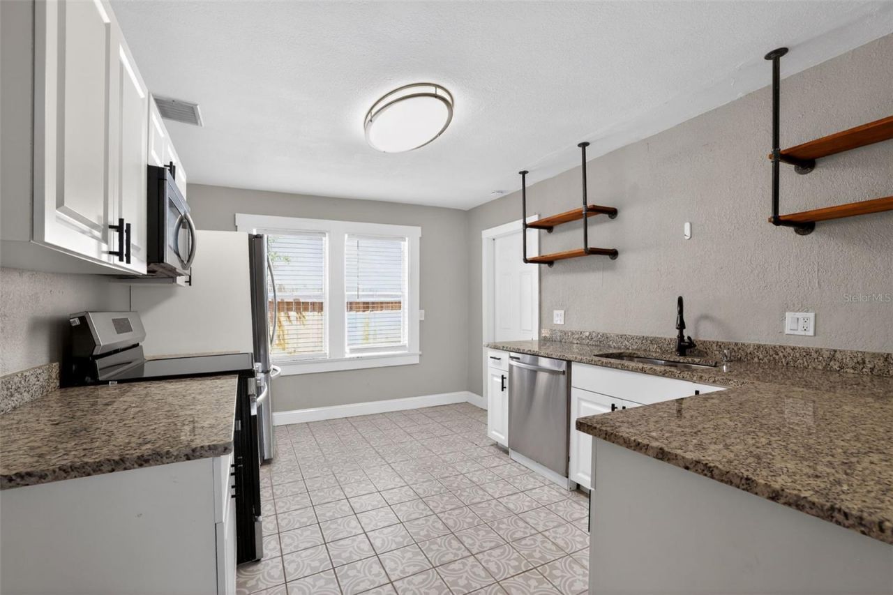 3250 Prescott Street N, Saint Petersburg, FL 33713 Photo