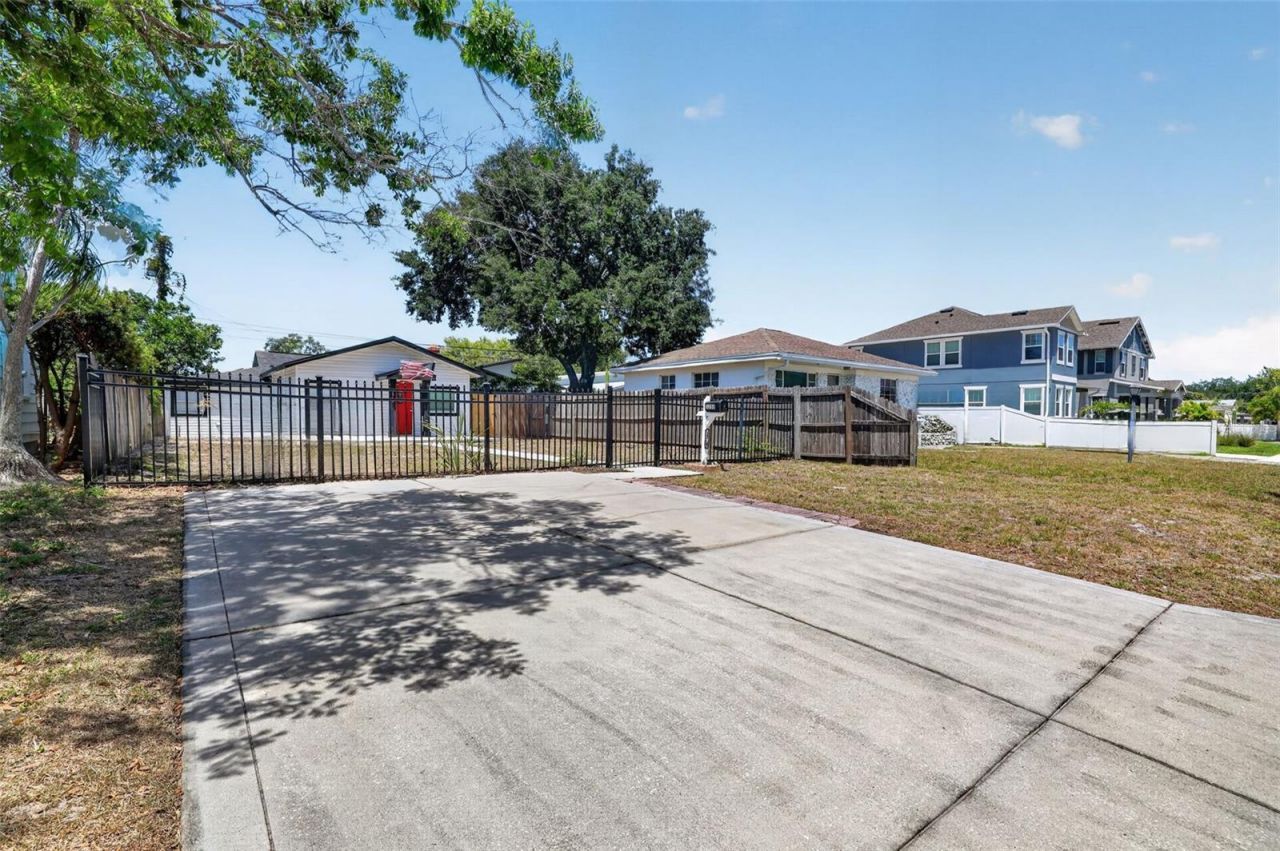 3250 Prescott Street N, Saint Petersburg, FL 33713 Photo