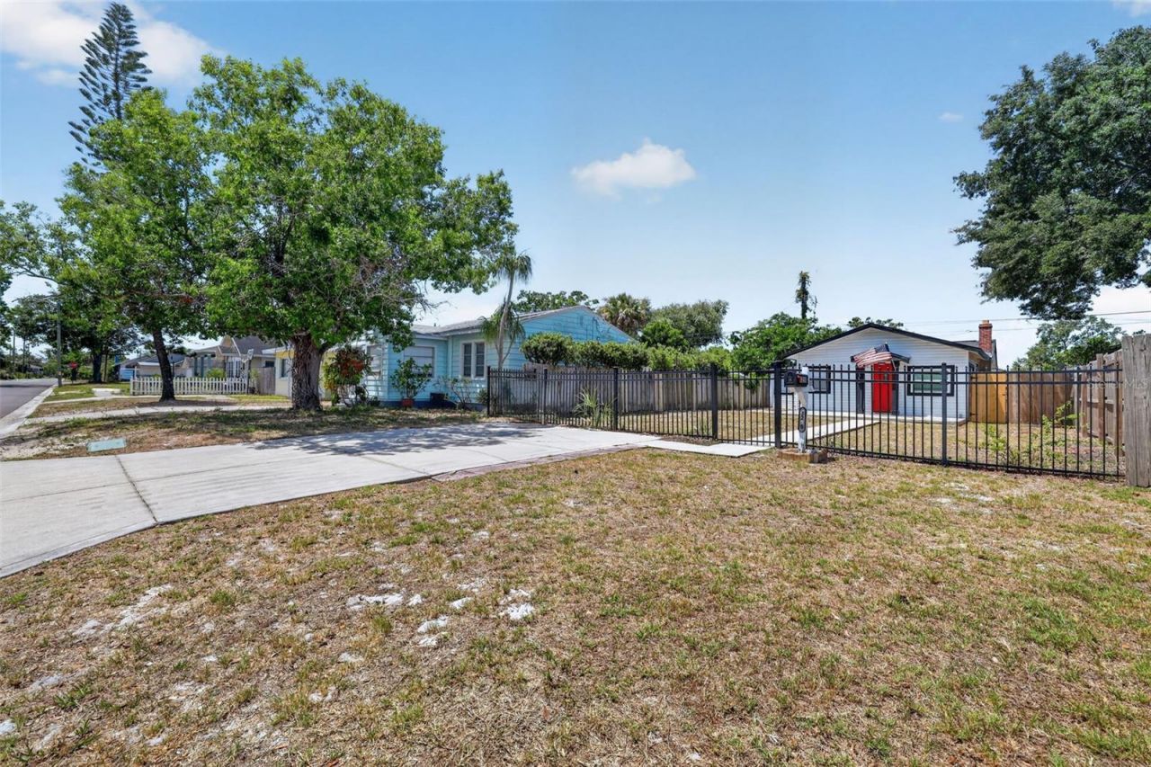 3250 Prescott Street N, Saint Petersburg, FL 33713 Photo