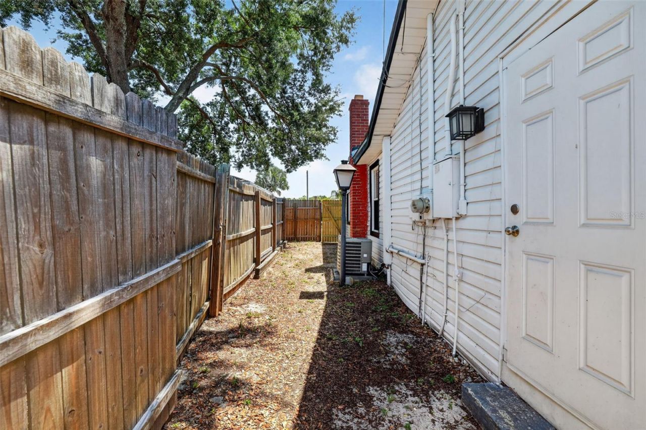 3250 Prescott Street N, Saint Petersburg, FL 33713 Photo