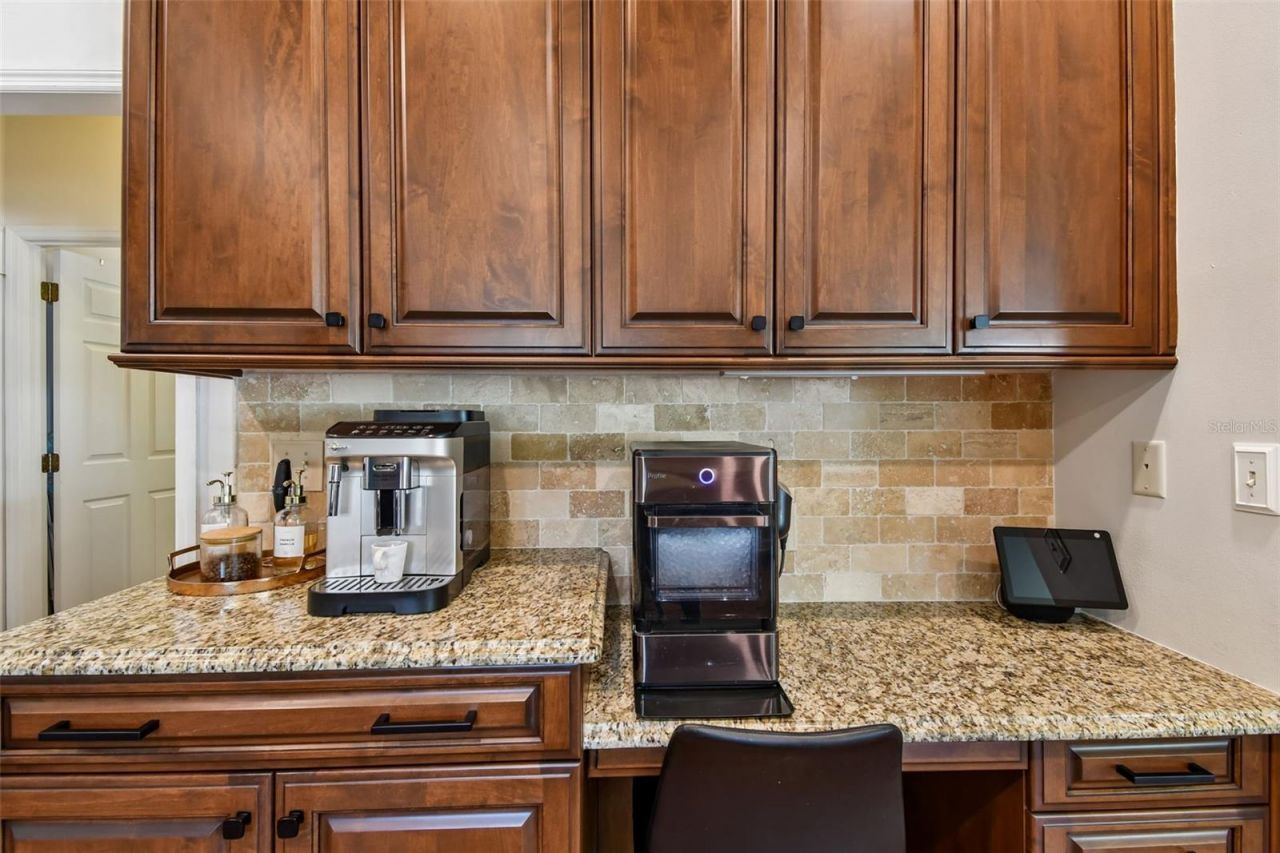 4140 Conway Place Circle, Orlando, FL 32812 Photo