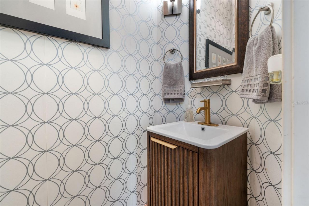 4200 Inwood Landing Drive , Orlando, FL 32812 Photo