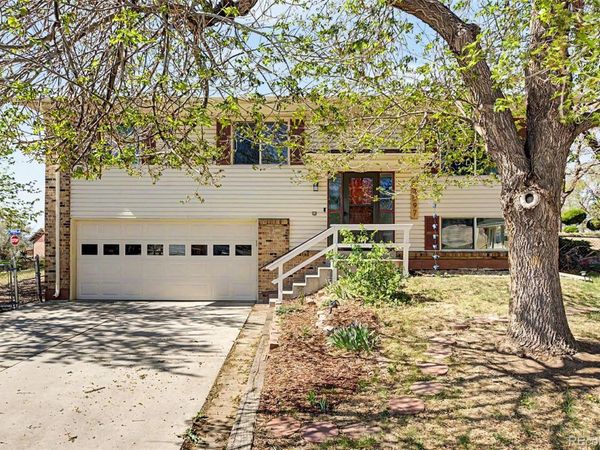 13797 W Asbury Circle, Lakewood, CO 80228