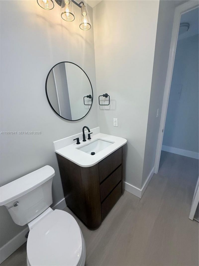 49 Majorca Ave , Unit 503, Coral Gables, FL 33134 Photo