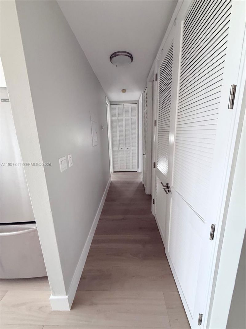49 Majorca Ave , Unit 503, Coral Gables, FL 33134 Photo