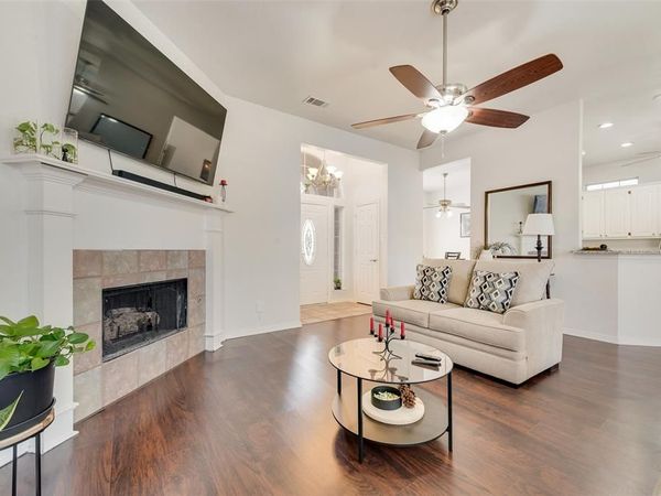 106 Villanova Circle, Forney, TX 75126