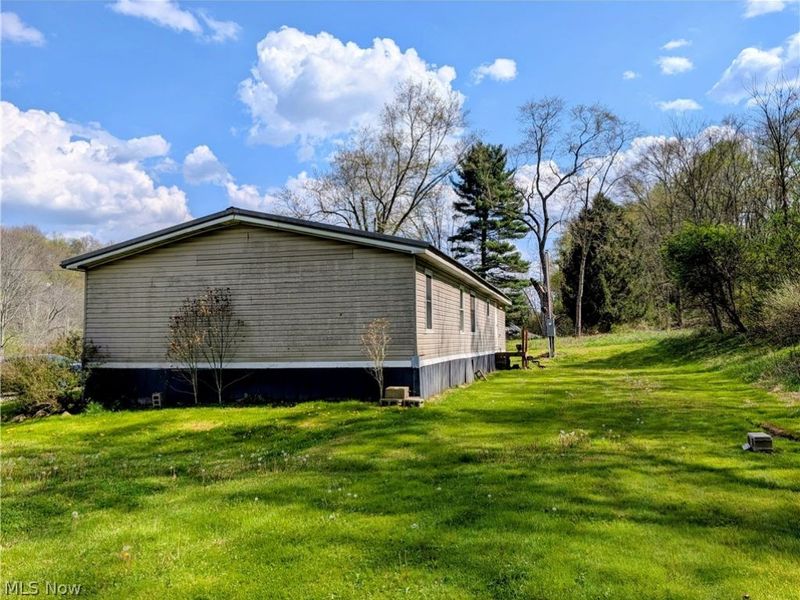 9365 Dutchtown School Road, Rogers, OH 44455 Photo 11