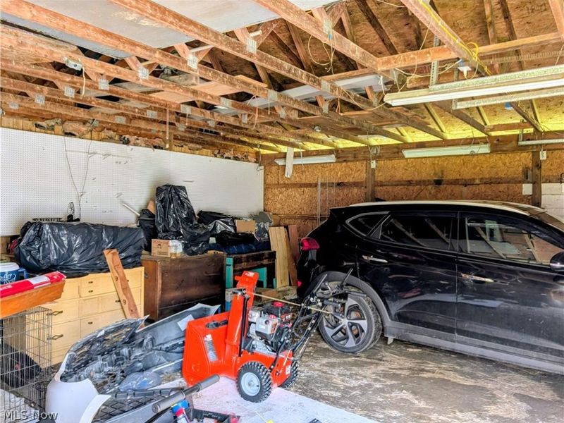 9365 Dutchtown School Road, Rogers, OH 44455 Photo 11