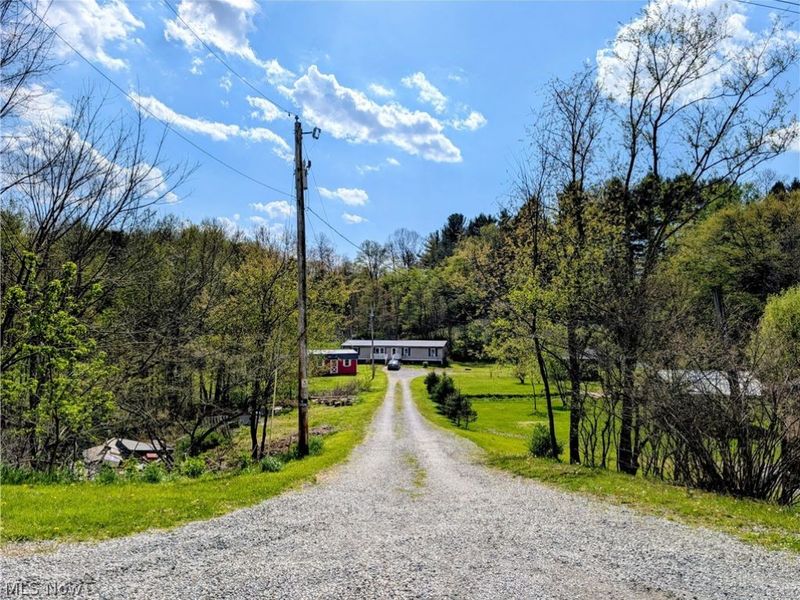 9365 Dutchtown School Road, Rogers, OH 44455 Photo 2