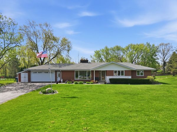 13 Wild Cherry Lane , Palos Park, IL 60464