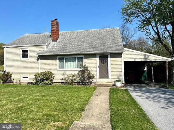 139 HOLLYWOOD DRIVE, HARRISBURG, PA 17109