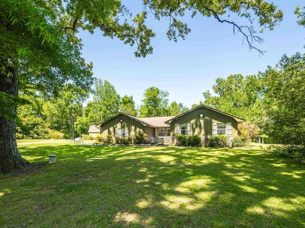 115 EDENBERG DR, Collierville, TN 38017