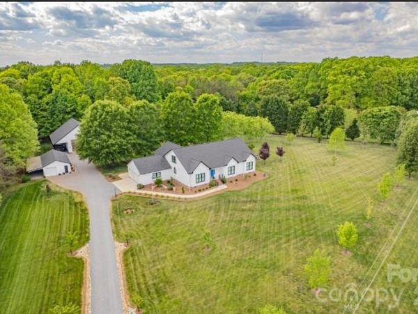 150 Bigham Lane, Statesville, NC 28677